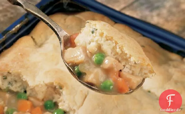 Die Türkei Pot Pie mit Kartoffel-Keks-Kruste