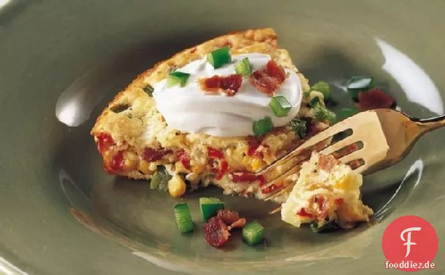 Unglaublich einfach Calico Mais und Speckkuchen