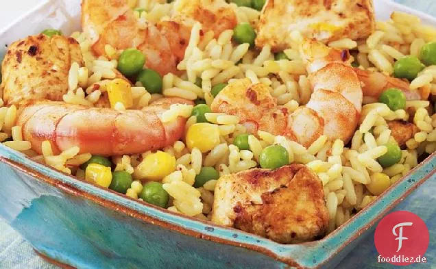 Schnelle Garnelen und Huhn Paella