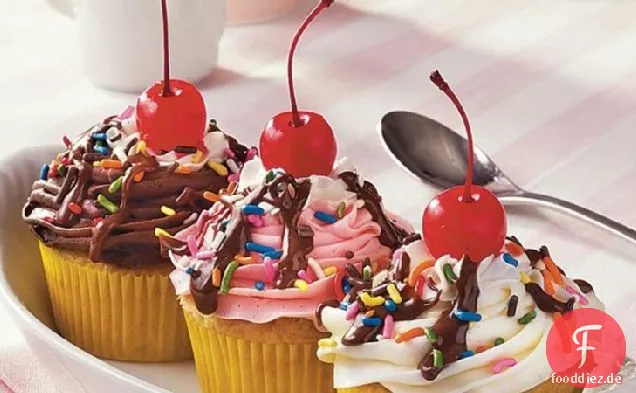 Banana Split Cupcakes