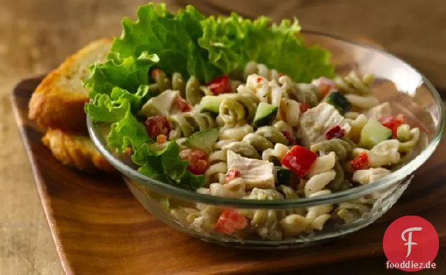 Hühnchen-Parmesan-Nudelsalat