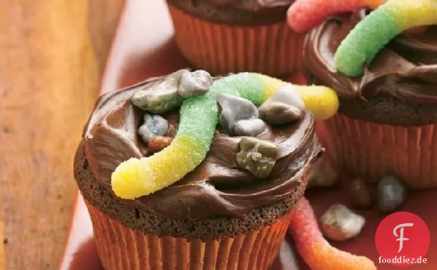 Gruselige Crawler Cupcakes
