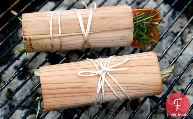 Leicht geräucherter Hummer mit Meer Purslane und Suffolk Samphire