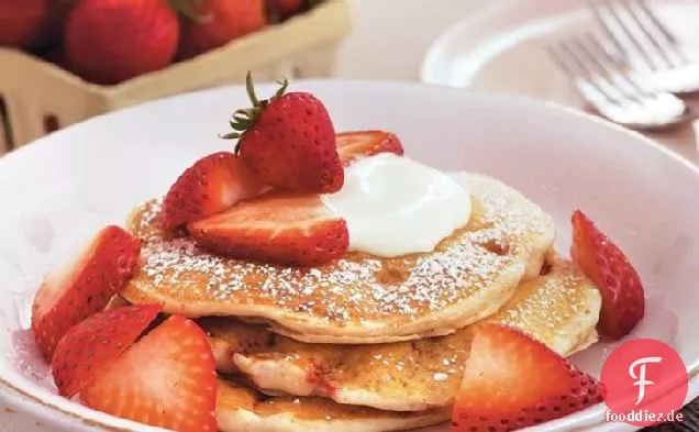Erdbeeren 'n Sahne Pfannkuchen