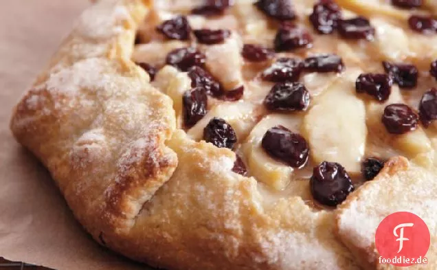 Kirsche-Mandel-Birne Crostata