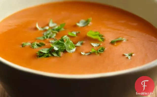 Cremige frische Tomatensuppe