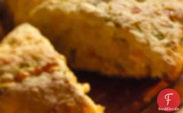 Cheddar-Maismehl Scones