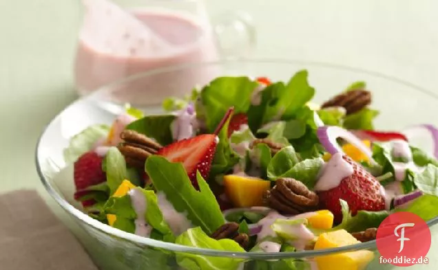 Erdbeer-Mango-Salat