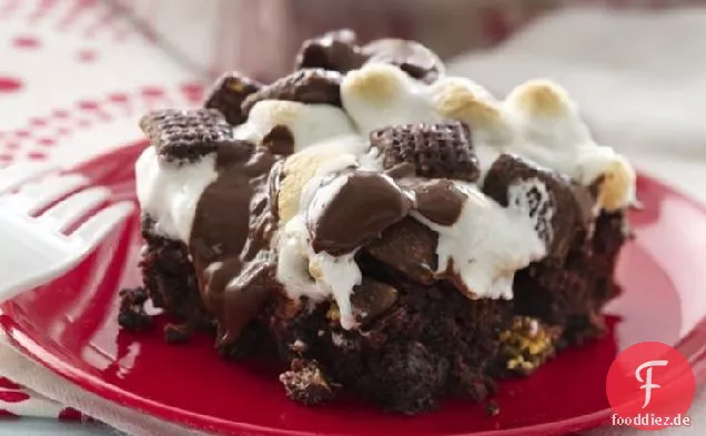 S ' Mores Muddy Buddies® Brownies