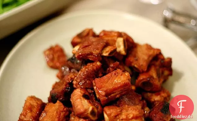 Hoisin-Honig Schweinefleisch Riblets