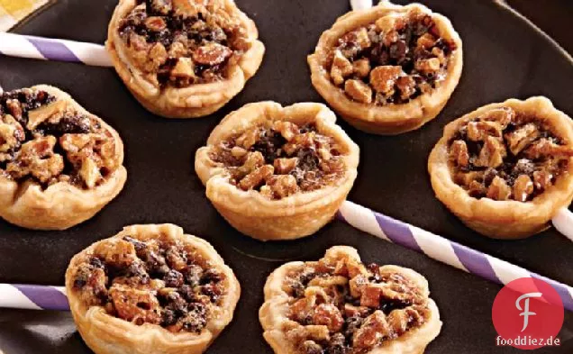 Chocolate Chip Pecan Pie Pops