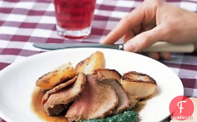 Braten mit Kartoffeln