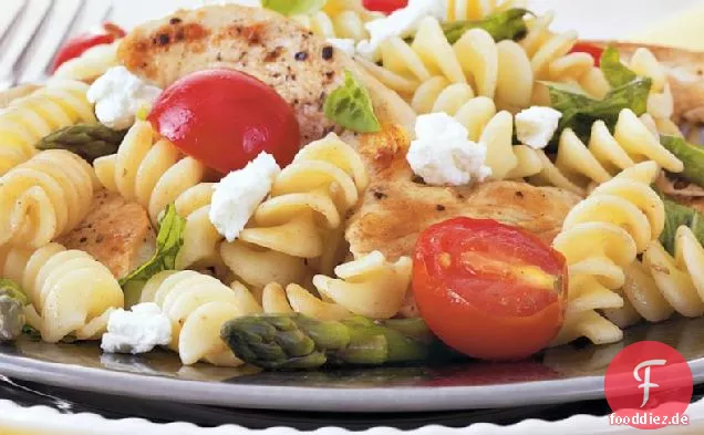 Hähnchen-Spargel-Rotini