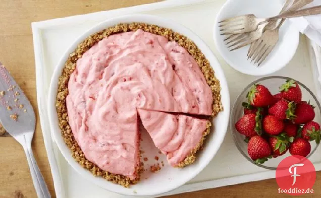 Flauschige Erdbeerkuchen mit Brezelkruste