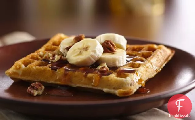 Glutenfreie Bananen-Pekannuss-Waffeln