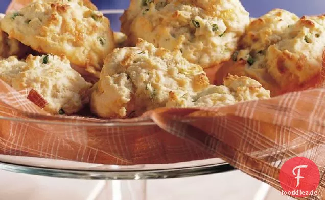 Cheddar und Frühlingszwiebeln Kekse