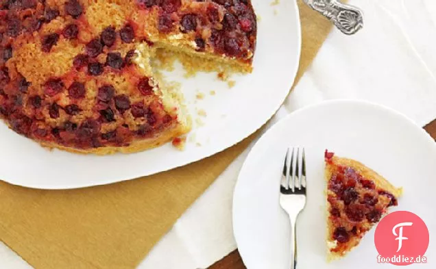 Slow-Cooker Cranberry Upside-Down Cake