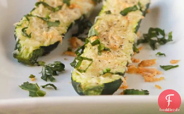 Parmesan Gebackene Zucchini