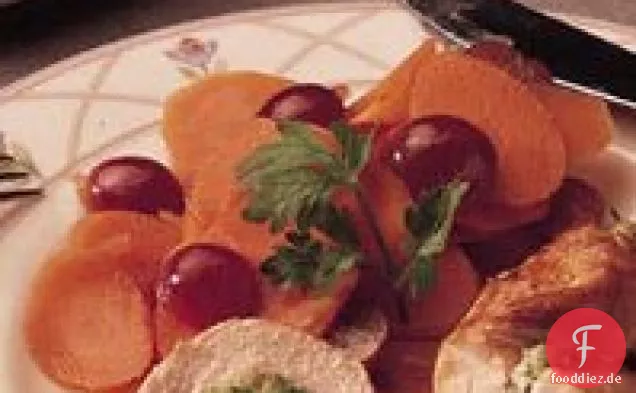 Spritzige Karotten mit Trauben