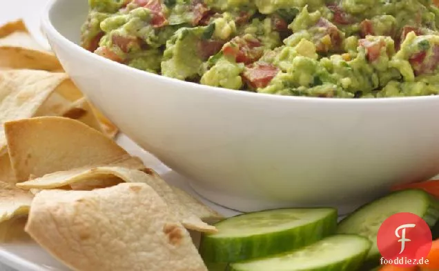 Dünne Knoblauch Guacamole