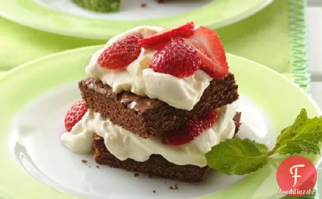 Brownie und Erdbeer Shortcakes