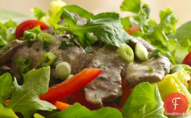 Spritziger Steaksalat