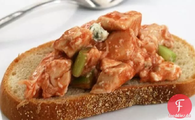 Buffalo Wing-Stil Hühnersalat