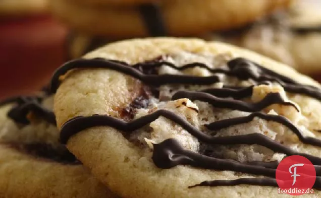 Himbeer gekrönt Makronen Cookies