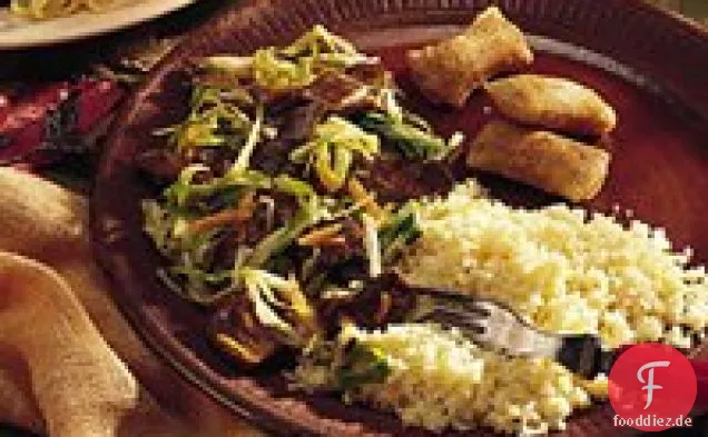 Süß-saures Rindfleisch mit Kohl