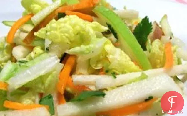 Jicama, Karotte und grüner Apfelsaft