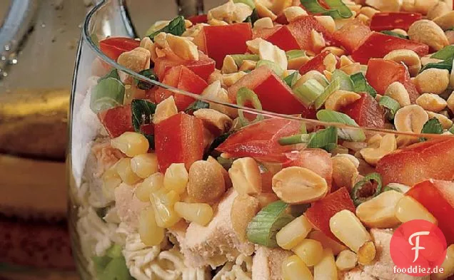 Siebenschichtiger chinesischer Hühnersalat