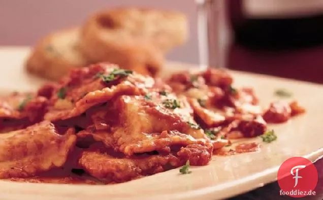 Slow-Cooker Cheesy Ravioli Casserole (Menge-Größe)
