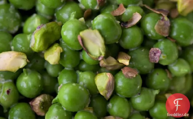 Gebackene Erbsen mit Estragon, Joghurt und Pistazien Rezept