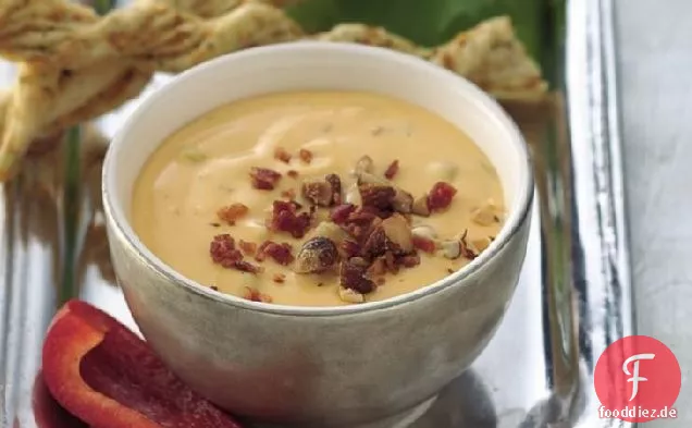 Geräucherte Mandel -, Cheddar-und Speck-Dip