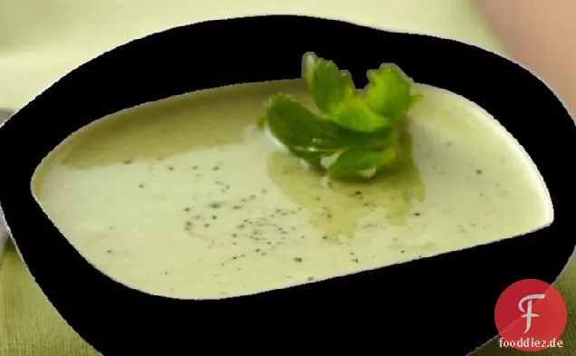 Cremige Spargelsuppe