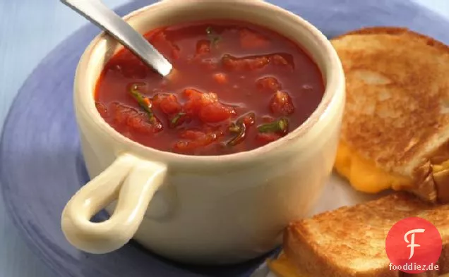 Tomaten-Basilikum-Suppe
