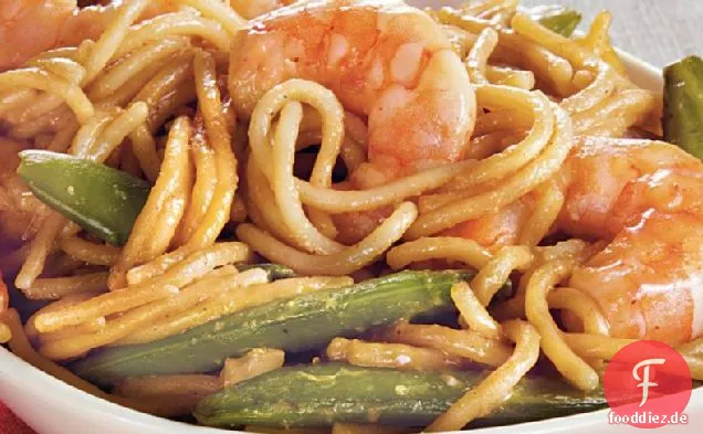 Garnelen und Zucker Erbsen Lo Mein