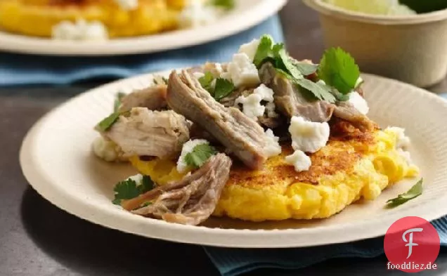 Arepas mit Mais und Pulled Pork