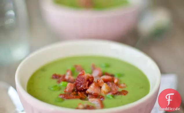 Erbsen-, Minze- und Pancetta-Suppe