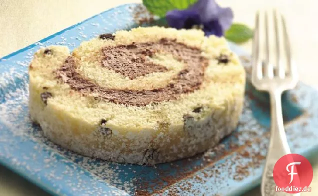 Schokoladengefüllte Kuchenrolle