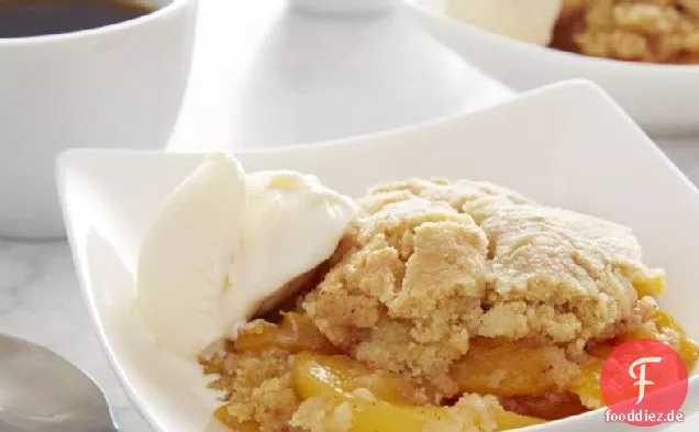 Einfach lecker frischer Pfirsich Cobbler