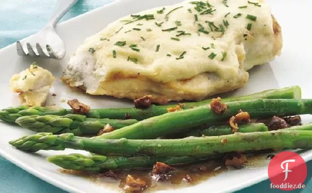 Spargel mit gerösteter Walnussbutter