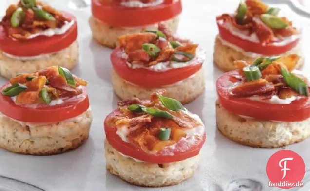 Herzhafte Tomaten-Speck-Keks-Bissen