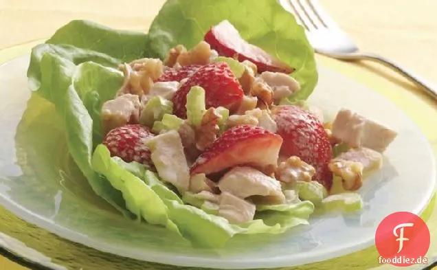 Walnuss-Hühnersalat