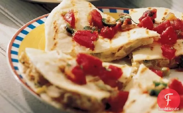 Klassische Hühnchen-Quesadillas