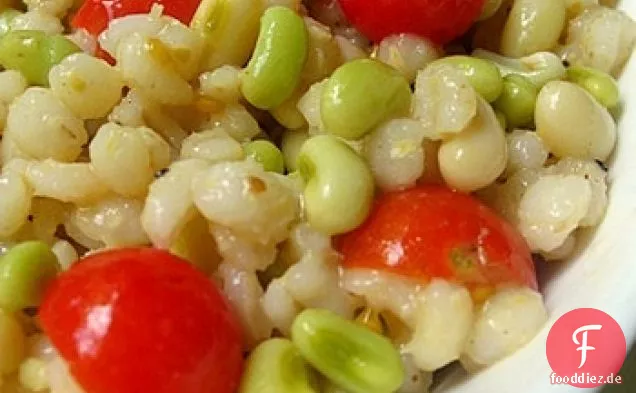 Feld Erbsen und Tomatensalat