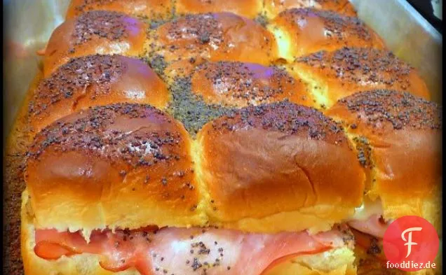 Mini Schinken und Schweizer Party Brötchen