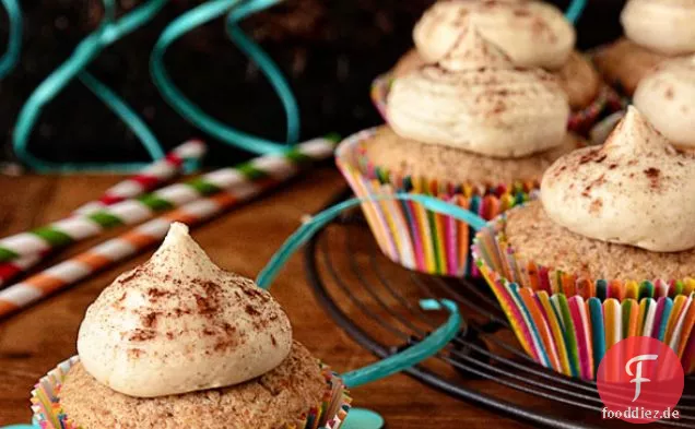 Snickerdoodle Cupcakes mit Braunem Zucker & Zimt Buttercreme