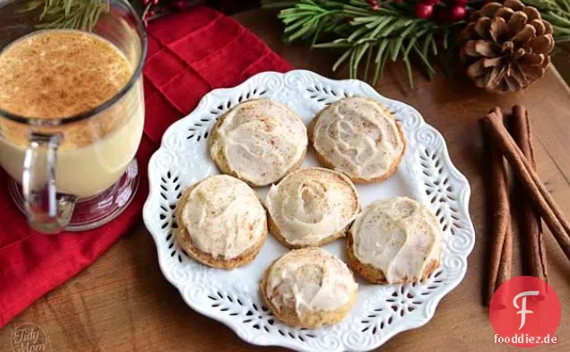 {Spiked} Eggnog Cookies mit Buttercreme Eggnog Frosting