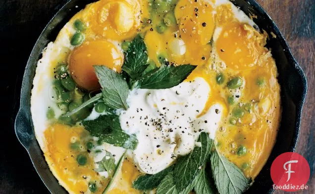 Erbsentortilla mit Minze und Joghurt